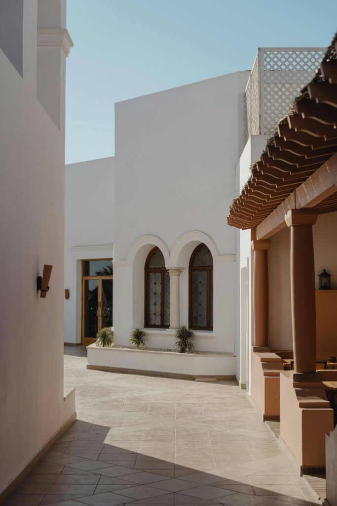 What Oman Axis Does | Advisory Services in Oman pexels tima miroshnichenko 6010287 1